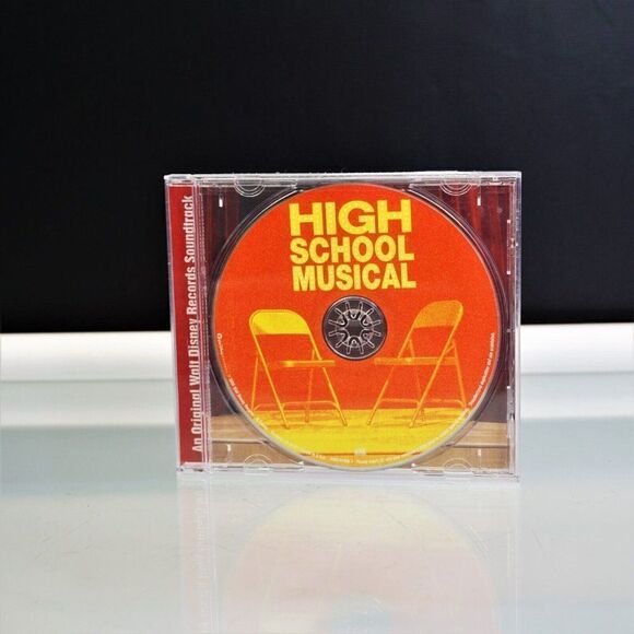 High School Musical Music Walt Disney Records Soundtrack CD 2006 - Picture 4 of 4